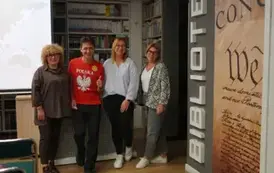 32
