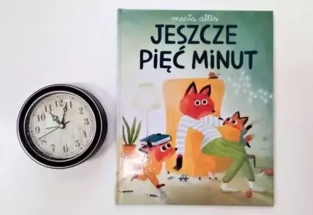 Zdjęcie okładki książki pod tytułem Jeszcze pięć minut na białym tle